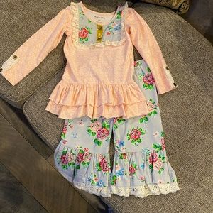 Mustard Pie Set Never Worn